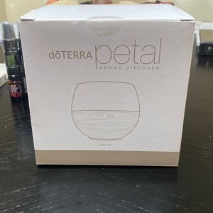 dōTERRA petal Aroma Difuser